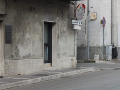 DUGENTA (BN) - 804 LOCALE COMMERCIALE