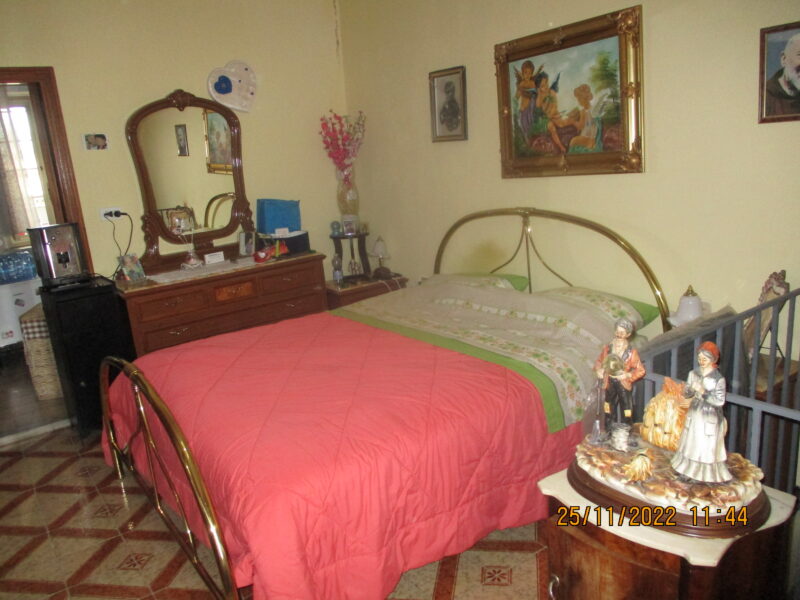 DUGENTA (BN) - 218 PORZIONE DI PALAZZOTTO NEL CENTRO STORICO