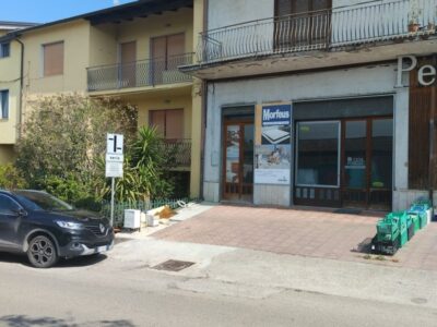 GUARDIA SANFRAMONDI (BN) - 17 LOCALE COMMERCIALE SU DUE LIVELLI