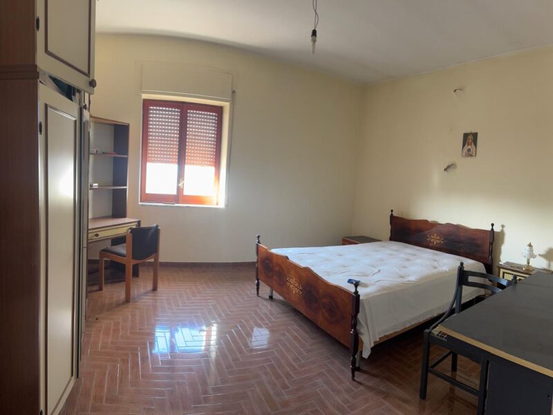 DUGENTA (BN) - 142 CASA INDIPENDENTE CON GIARDINO