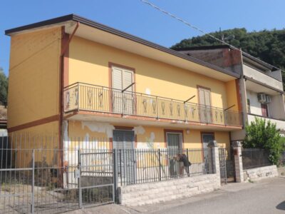 FRASSO TELESINO (BN) - 198 CASA INDIPENDENTE