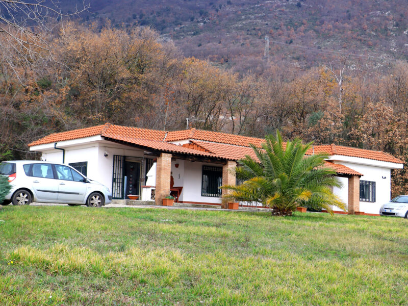 MELIZZANO (BN) - 410 VILLA CON GIARDINO