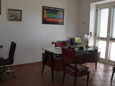 AMOROSI (BN) - 812 VILLA CON TERRENO