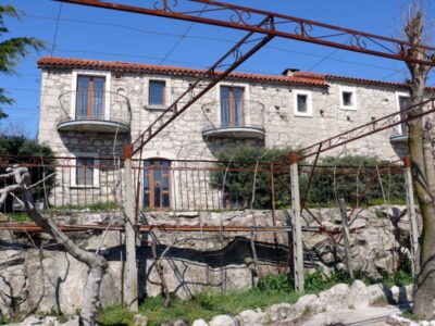 PONTELANDOLFO (BN) - 54 PORZIONE DI CASALE IN PIETRA VIVA