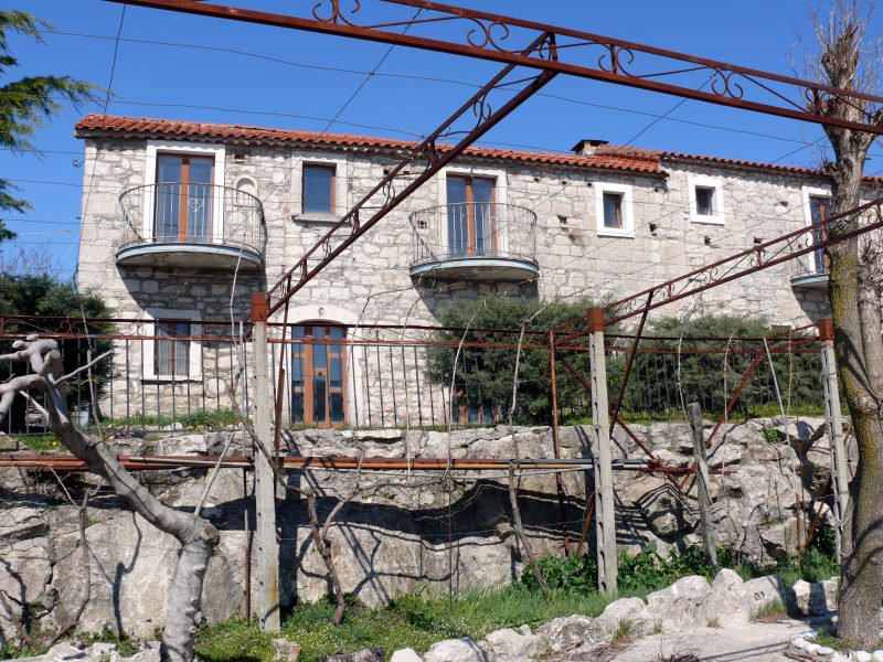 PONTELANDOLFO (BN) - 54 PORZIONE DI CASALE IN PIETRA VIVA