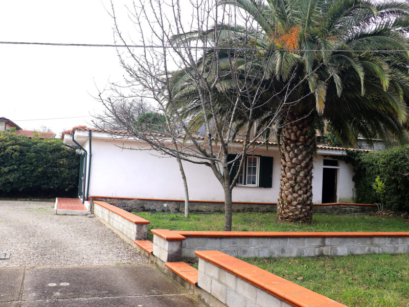 MELIZZANO (BN) - 410 VILLA CON GIARDINO