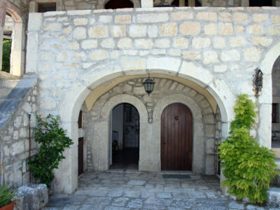 PONTELANDOLFO (BN) - 191 CASALE IN PIETRA VIVA RISTRUTTURATO