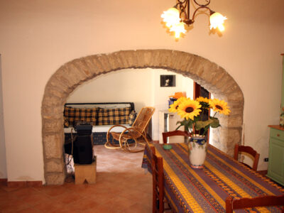 PONTELANDOLFO (BN) - 191 CASALE IN PIETRA VIVA RISTRUTTURATO