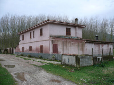 LIMATOLA (BN) - 373 CASALE COLONICA CON TERRENO