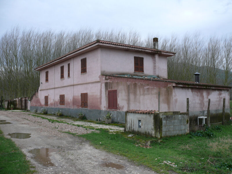 LIMATOLA (BN) - 373 CASALE COLONICA CON TERRENO