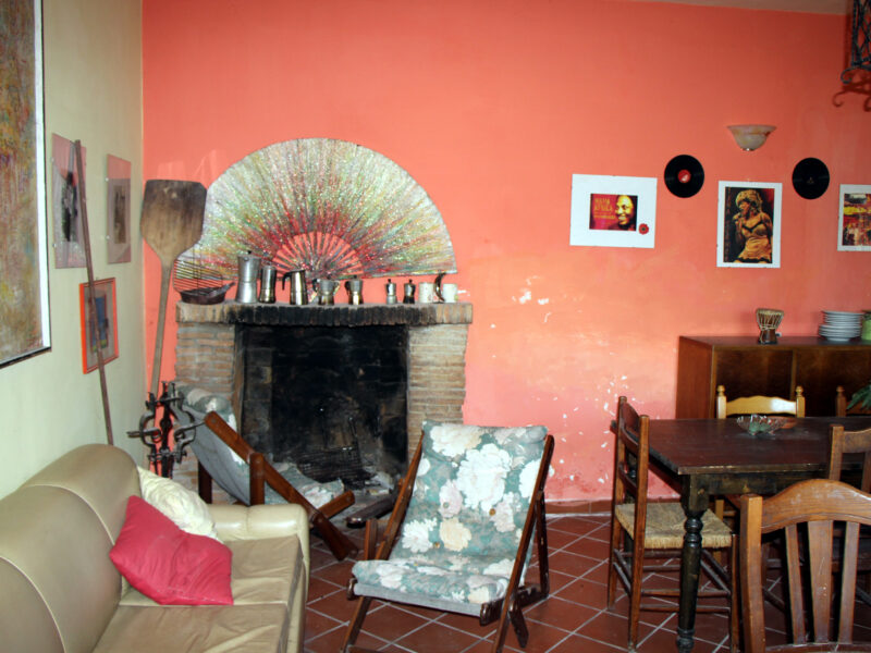 LIMATOLA (BN) - 373 CASALE COLONICA CON TERRENO