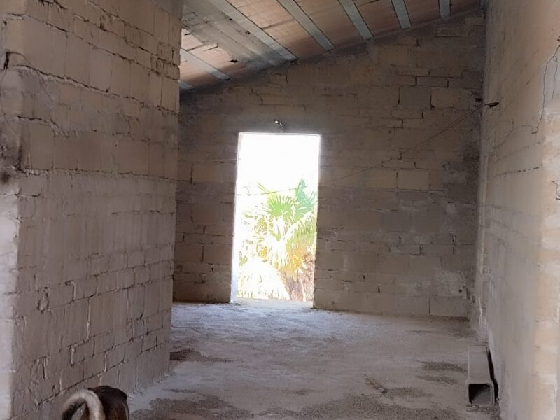 SANT'AGATA DE' GOTI (BN) - 110 CASALE CON PERTINENZE E TERRENO