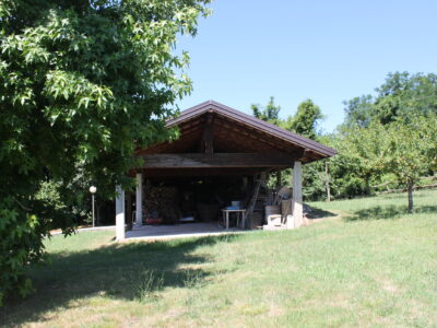 RUVIANO (CE) - 797 VILLA CON PISCINA