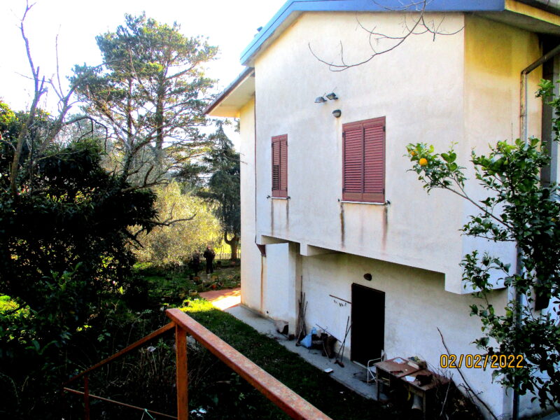 DURAZZANO (BN) - 523 VILLA CON GIARDINO