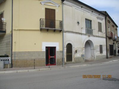 DUGENTA (BN) - 507 PALAZZOTTO INDIPENDENTE