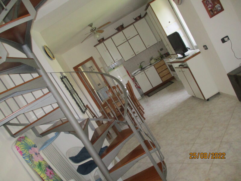 DUGENTA (BN) - 64 APPARTAMENTO ARREDATO