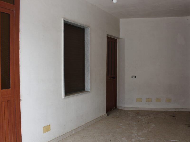 DUGENTA (BN) - 64 APPARTAMENTO ARREDATO