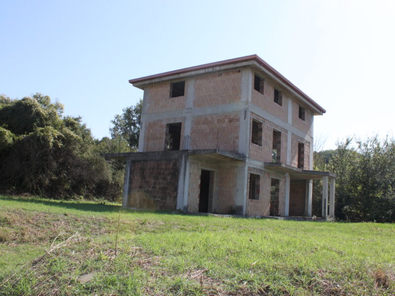 LIMATOLA (BN) - 9 VILLA DA RIFINIRE