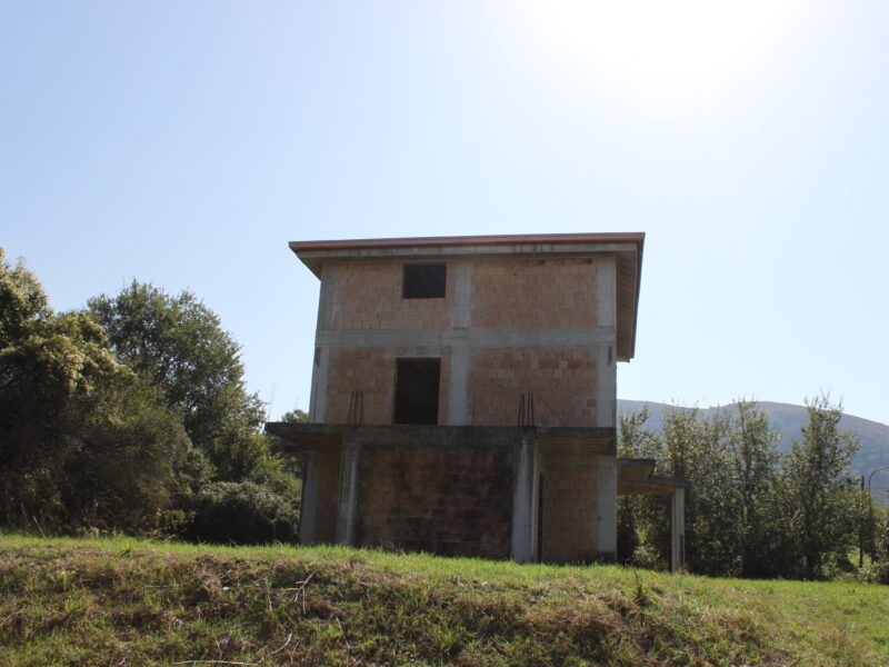 LIMATOLA (BN) - 9 VILLA DA RIFINIRE