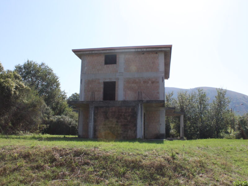 LIMATOLA (BN) - 9 VILLA DA RIFINIRE