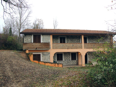 PONTELANDOLFO (BN) - 195 CASALE IN PIETRA VIVA