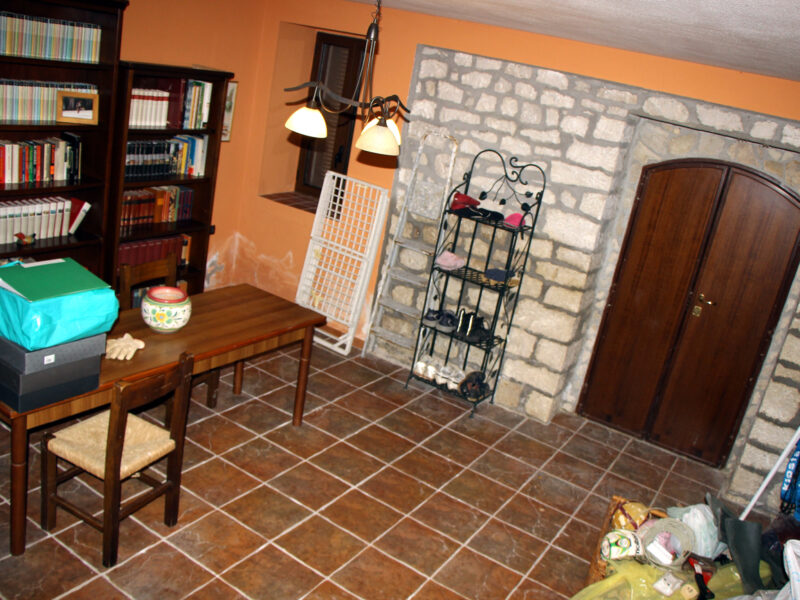 PONTELANDOLFO (BN) - 195 CASALE IN PIETRA VIVA