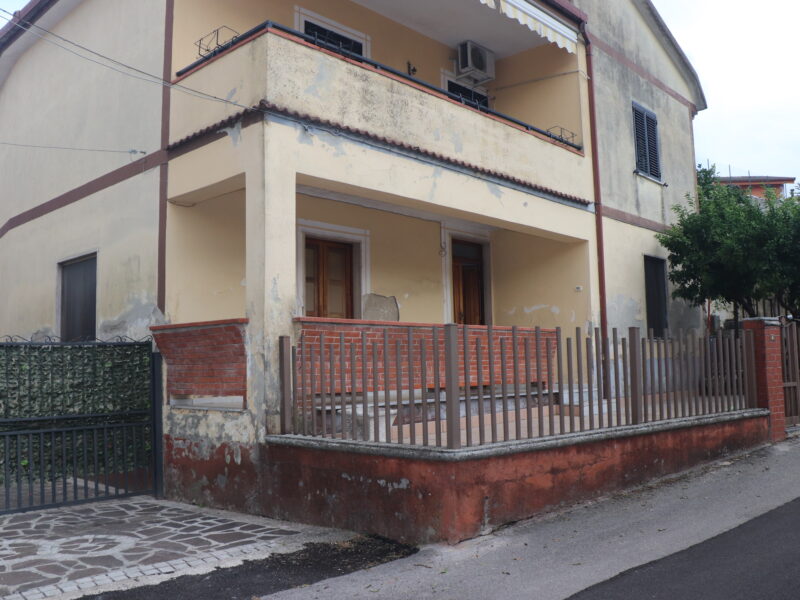 LIMATOLA (BN) - 165 APPARTAMENTO AL PIANO TERRA