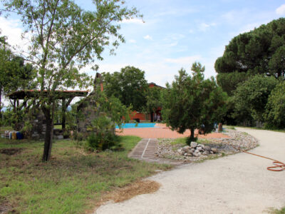 AMOROSI (BN) - 409 VILLA CON PISCINA