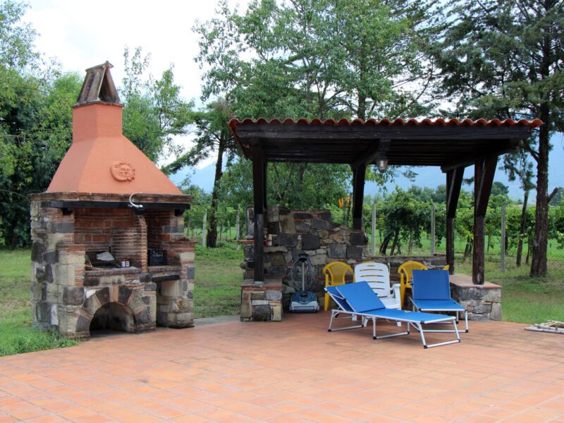 AMOROSI (BN) - 409 VILLA CON PISCINA