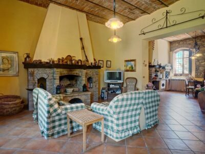 CANTALUPO NEL SANNIO (IS) - 211 STUPENDO CASALE CON GIARDINO