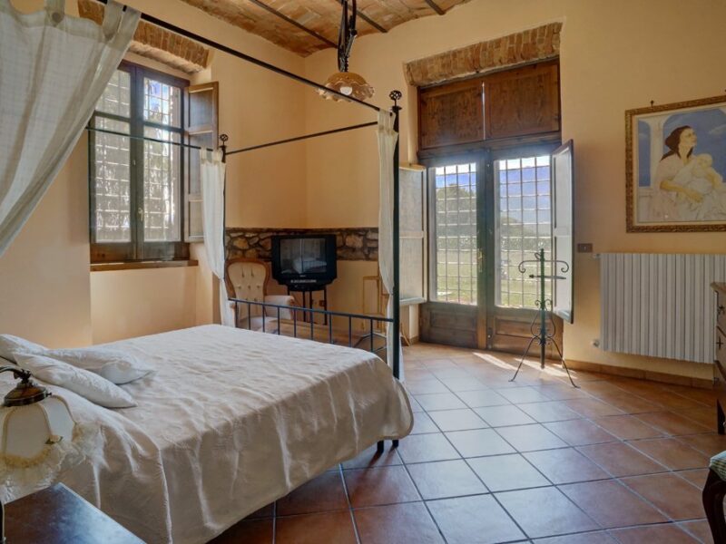 CANTALUPO NEL SANNIO (IS) - 211 STUPENDO CASALE CON GIARDINO