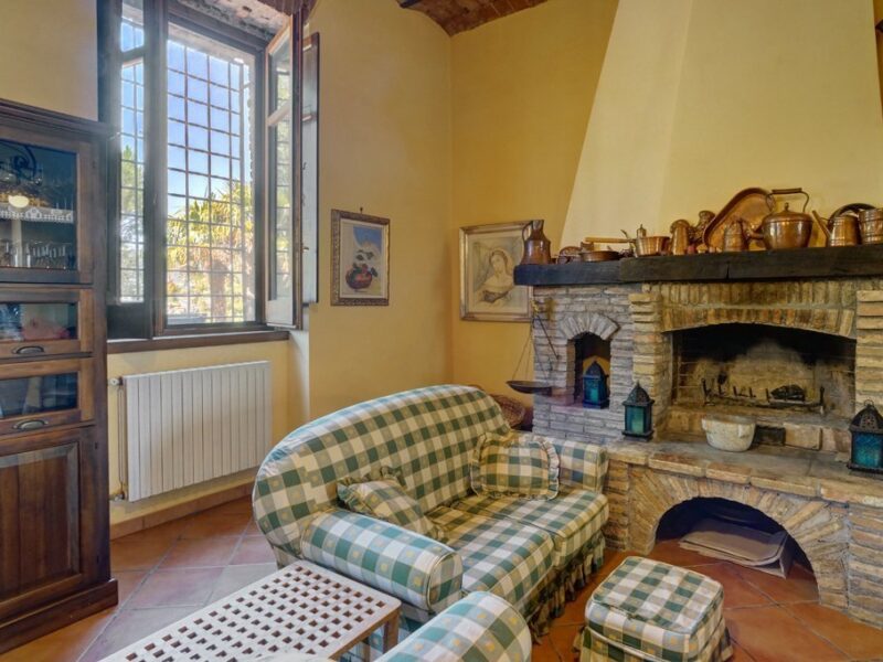 CANTALUPO NEL SANNIO (IS) - 211 STUPENDO CASALE CON GIARDINO