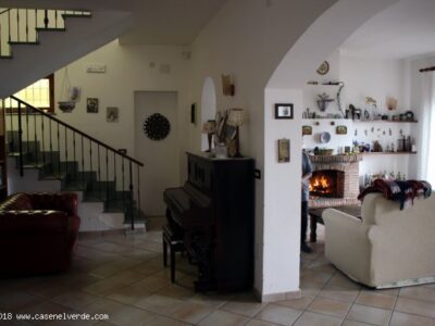 MELIZZANO (BN) - 86 VILLA CON GIARDINO E PISCINA