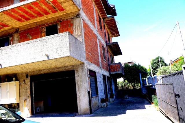 SOLOPACA (BN) - 505 CASA INDIPENDENTE CON GIARDINO