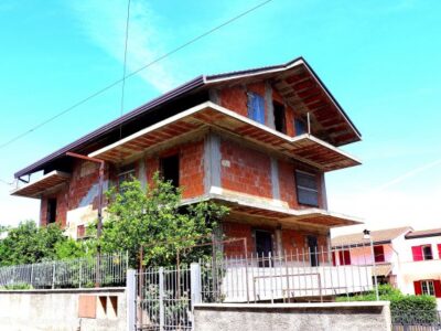 SOLOPACA (BN) - 505 CASA INDIPENDENTE CON GIARDINO