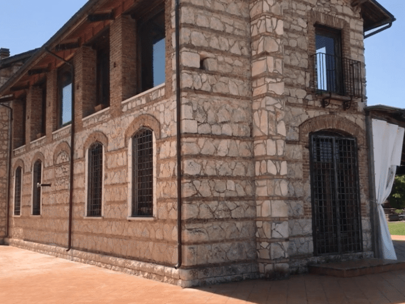 CANTALUPO NEL SANNIO (IS) - 211 STUPENDO CASALE CON GIARDINO