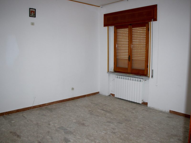 MORCONE (BN) - CASALE RISTRUTTURATO CON TERRENO