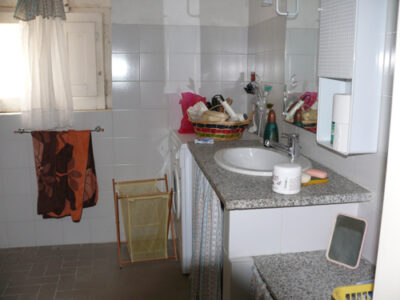 SANT'AGATA DE' GOTI (BN) - 391 CASA COLONICA CON GIARDINO