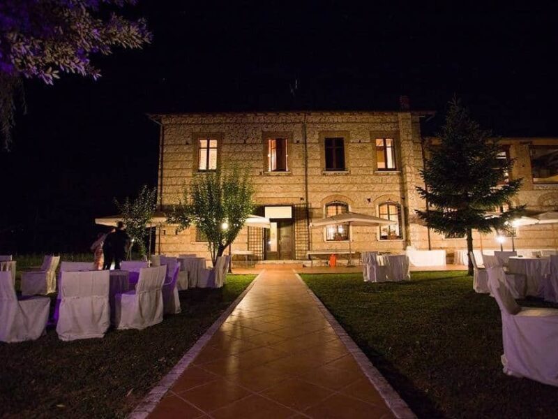 CANTALUPO NEL SANNIO (IS) - 211 STUPENDO CASALE CON GIARDINO