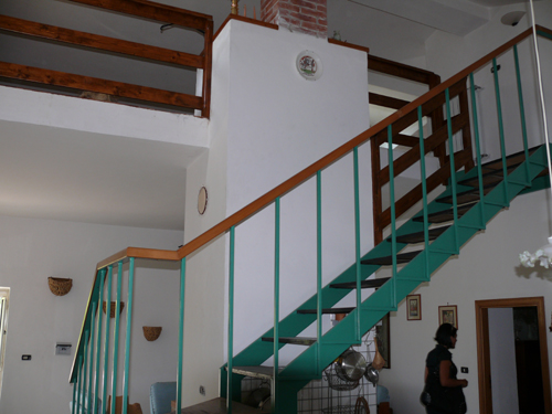 SANT'AGATA DE' GOTI (BN) - 391 CASA COLONICA CON GIARDINO