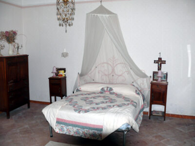 SANT'AGATA DE' GOTI (BN) - 391 CASA COLONICA CON GIARDINO