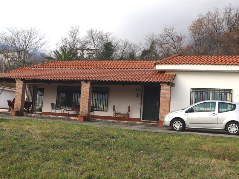 MELIZZANO (BN) - 410 VILLA CON GIARDINO