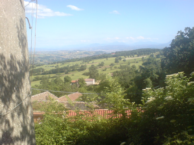 PONTELANDOLFO (BN) - 128 CASALE COLONICO CON TERRENO