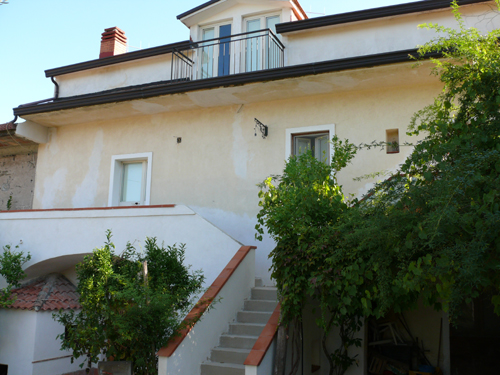 SANT'AGATA DE' GOTI (BN) - 391 CASA COLONICA CON GIARDINO