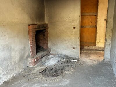 CASTEL MORRONE (CE) - 781 FABBRICATO INDIPENDENTE