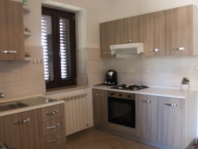 SANT'AGATA DE' GOTI (BN) - 777 CASA INDIPENDENTE CON TERRENO