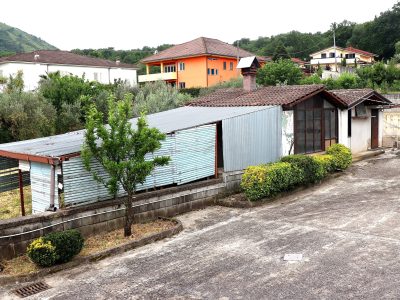 LIMATOLA (BN) - 509 CASA INDIPENDENTE CON TERRENO