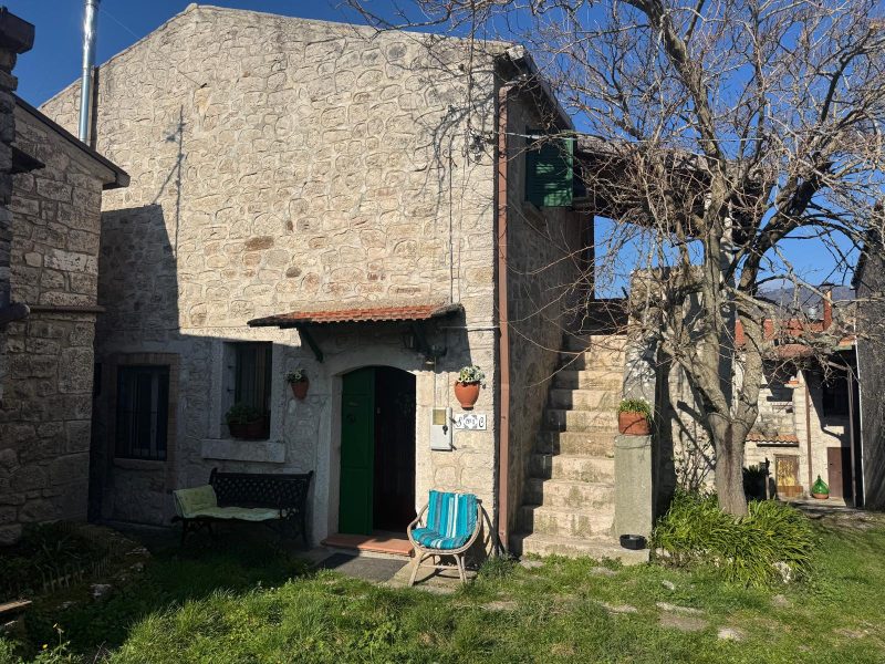 PONTELANDOLFO (BN) - 766 CASALE IN PIETRA VIVA ARREDATO