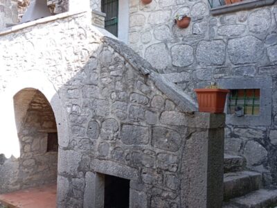 PONTELANDOLFO (BN) - 766 CASALE IN PIETRA VIVA ARREDATO
