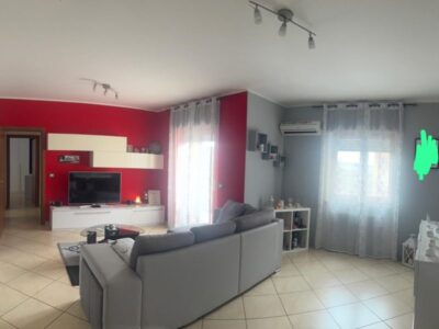 DUGENTA (BN) - 769 APPARTAMENTO CON GARAGE